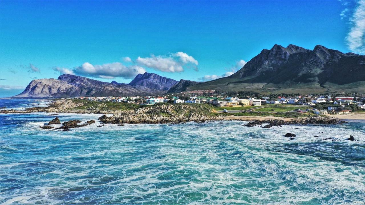 36 Df Strauss Street Lägenhet Kleinmond Exteriör bild