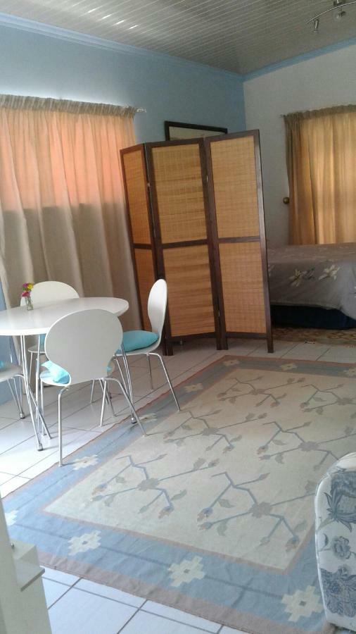 36 Df Strauss Street Lägenhet Kleinmond Exteriör bild